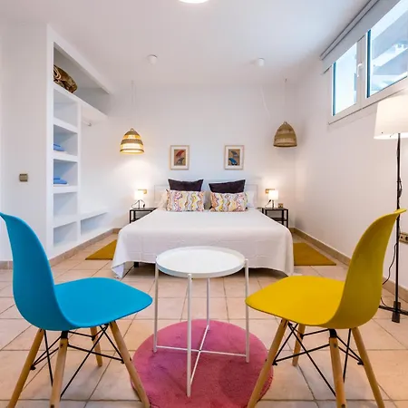 Вилла Oasis Beachfront By Holidays Коральео