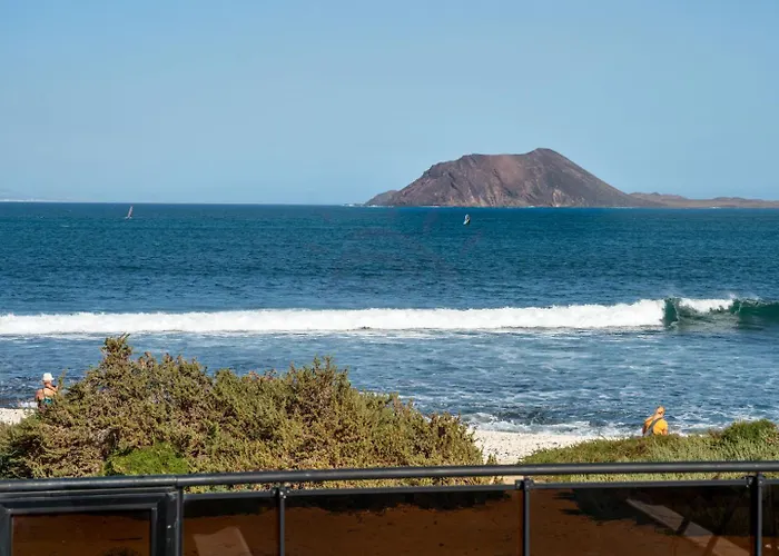 Vila Oasis Beachfront By Holidays