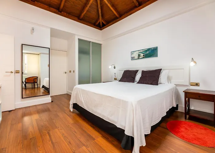 Oasis Beachfront By Holidays