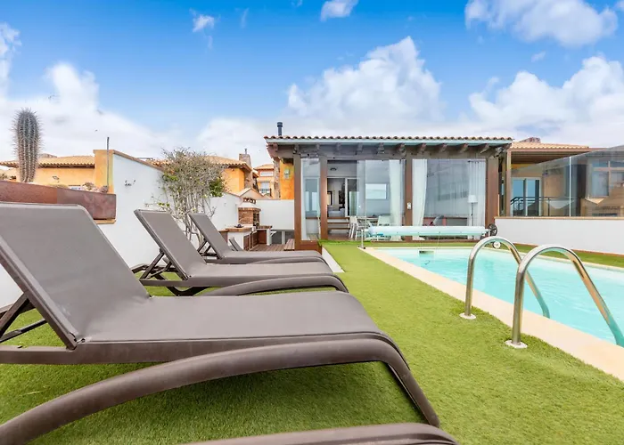 Vila Oasis Beachfront By Holidays