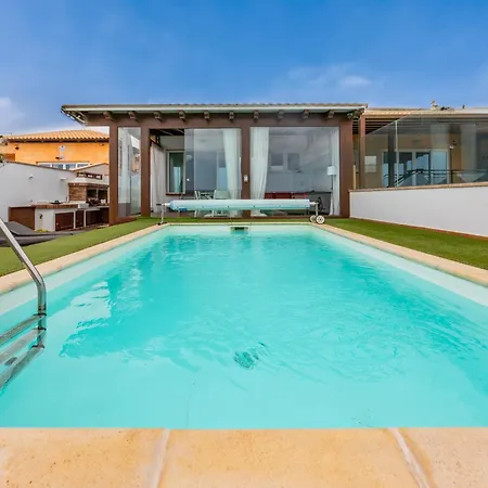 Villa Oasis Beachfront By Holidays Corralejo