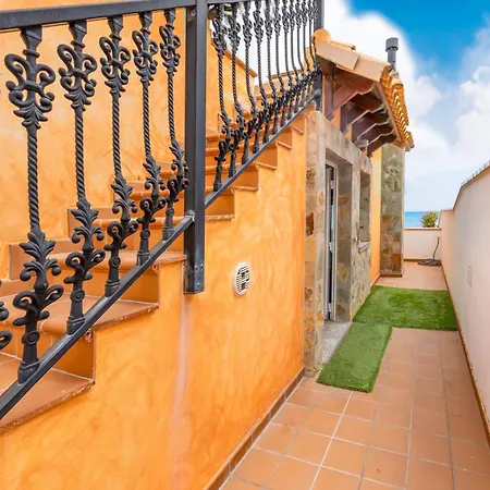 Villa Oasis Beachfront By Holidays Corralejo